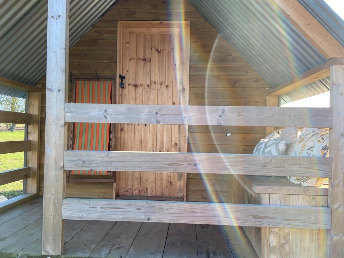 Fen Meadows Glamping - Luxury Cabins And Bell Tents Cambridge  Exterior photo