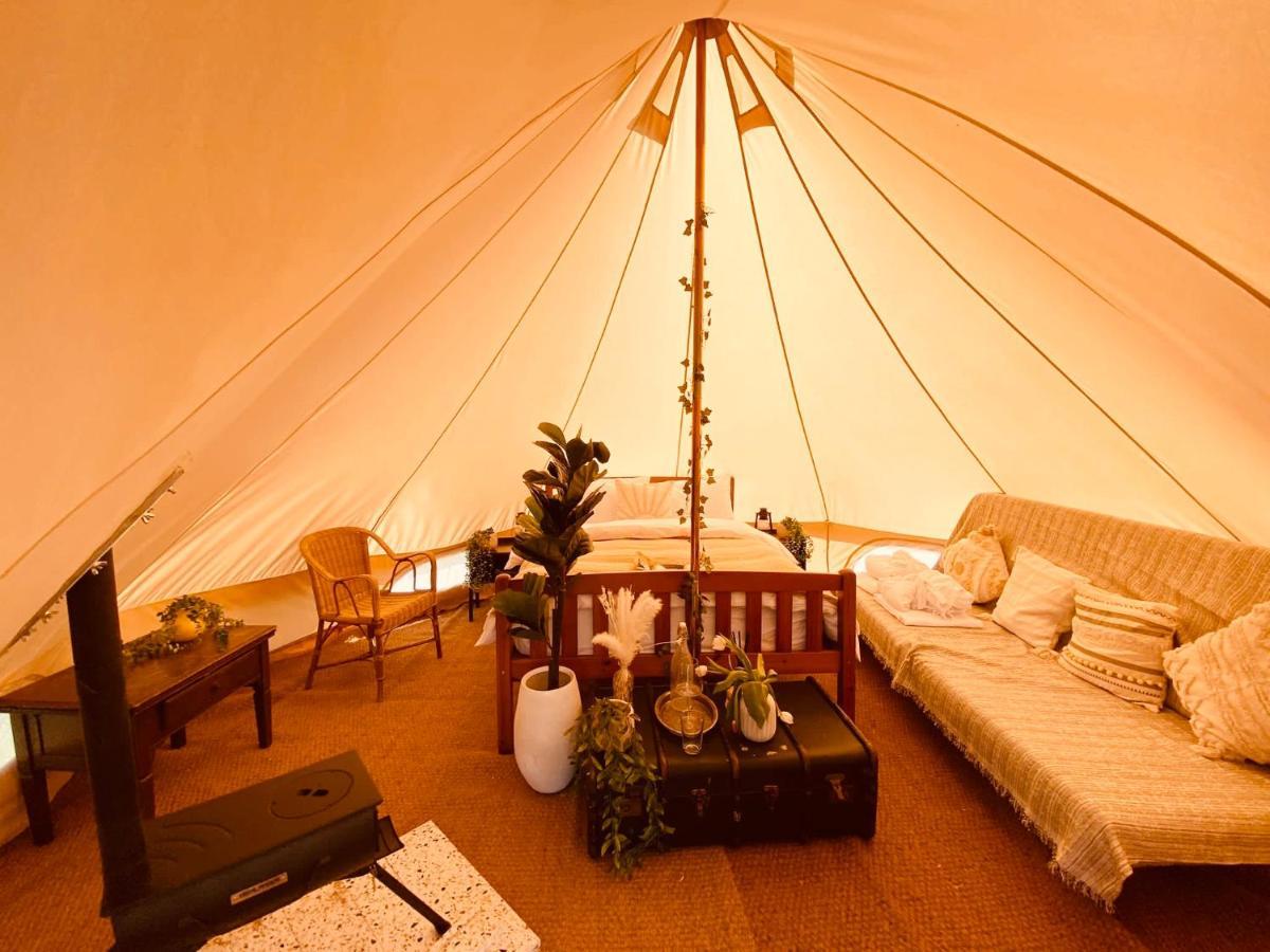 Fen Meadows Glamping - Luxury Cabins And Bell Tents Cambridge  Exterior photo