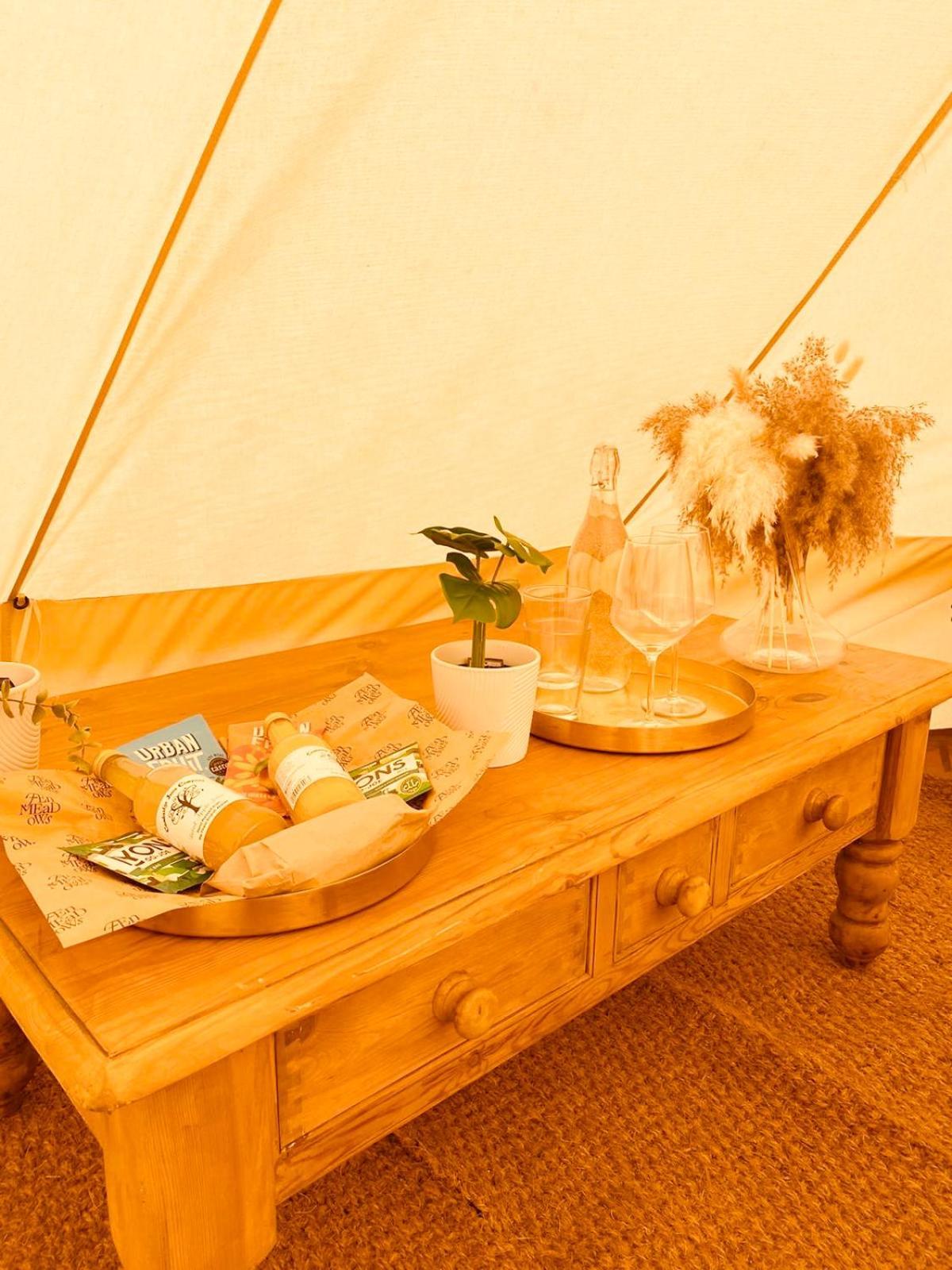 Fen Meadows Glamping - Luxury Cabins And Bell Tents Cambridge  Exterior photo